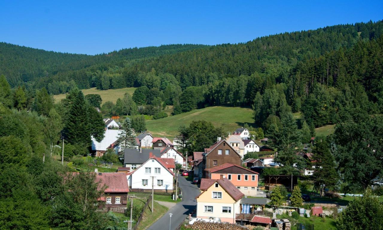 Horska Chata Hugo Villa Stribrna Bagian luar foto